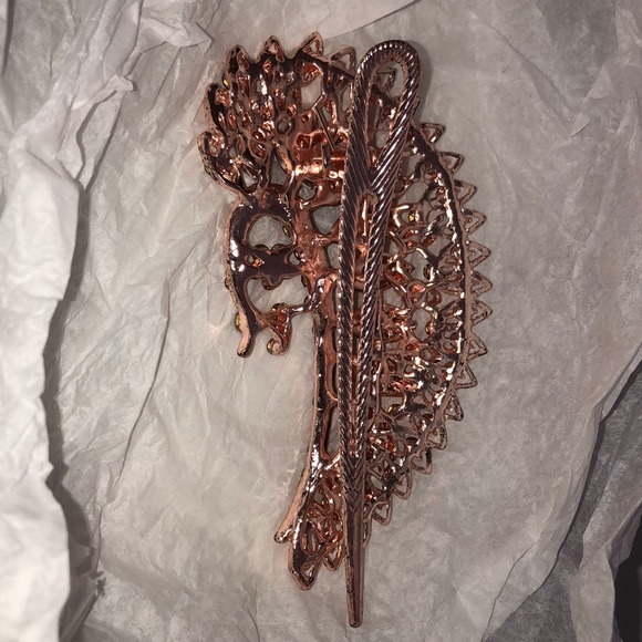 Gorgeous Multi-coloured Hair Clip - Picture 2 of 3